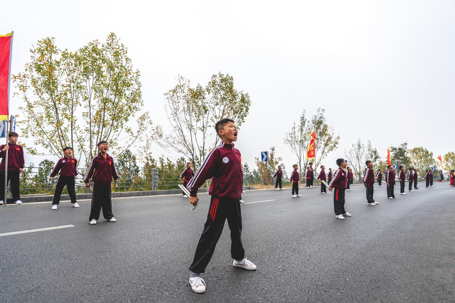 现场演出双节棍 (5).jpg